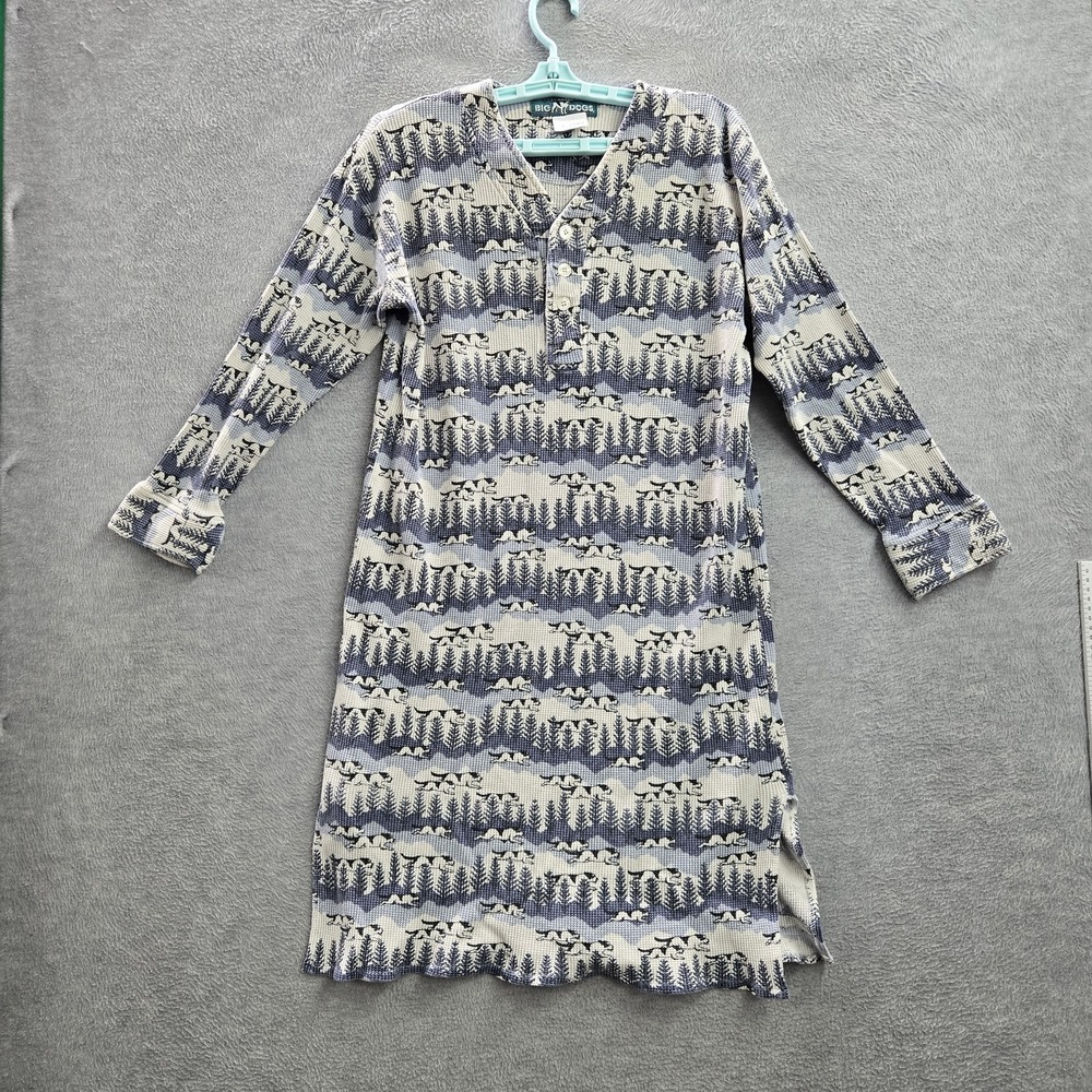 Big Dogs Women Dress Shirt S/M Blue Graphic Dog Tree Waffle Knit